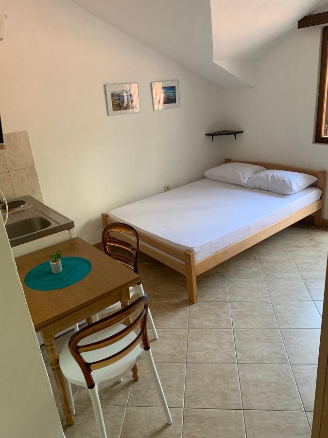 Apartmani Ivana Tivat Luaran gambar