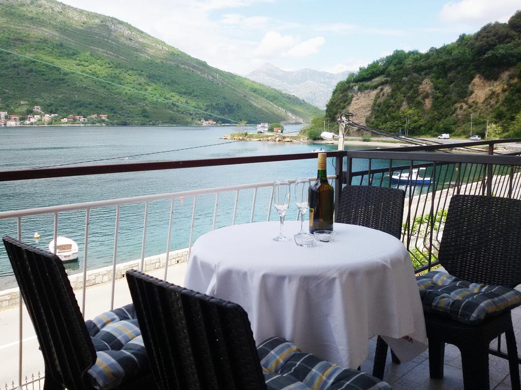 Apartmani Ivana Tivat Luaran gambar