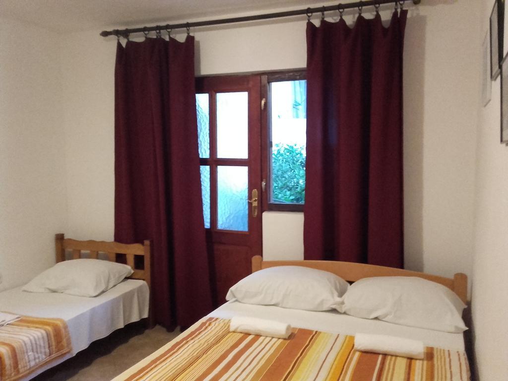 Apartmani Ivana Tivat Luaran gambar